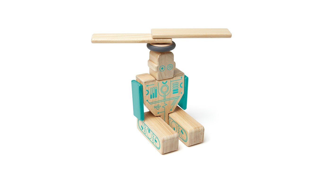 Tegu Future Magbot Magnetic Wooden Block