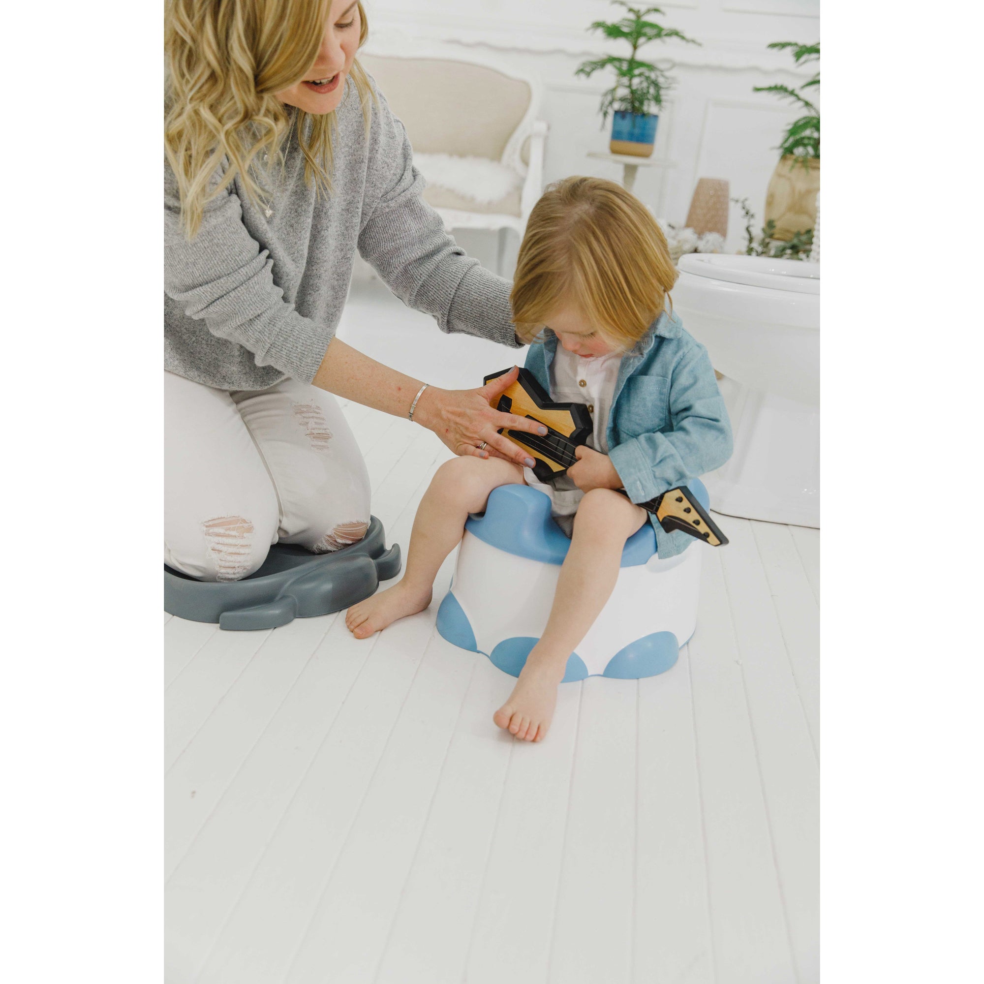 bumbo-step-n-potty-blue- (4)