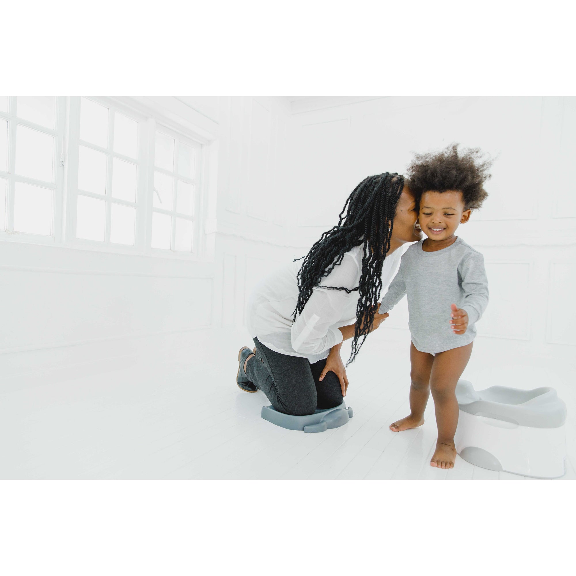 bumbo-step-n-potty-grey- (15)