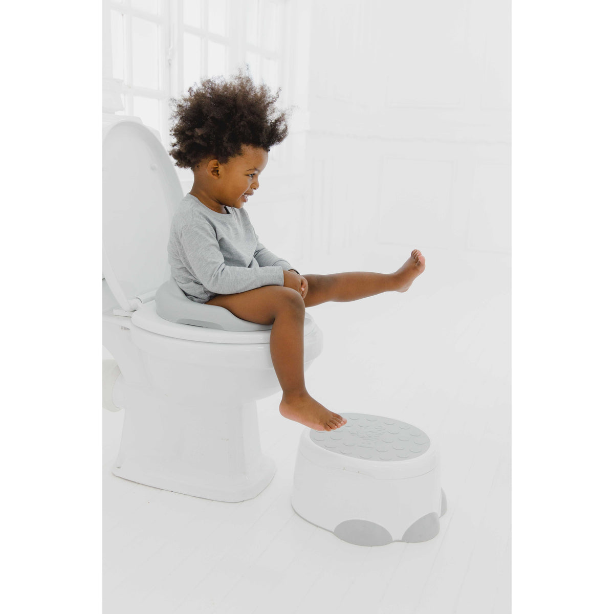 bumbo-step-n-potty-grey- (9)