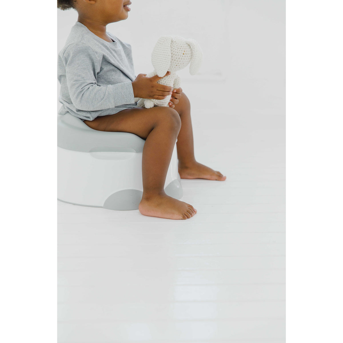 bumbo-step-n-potty-grey- (5)