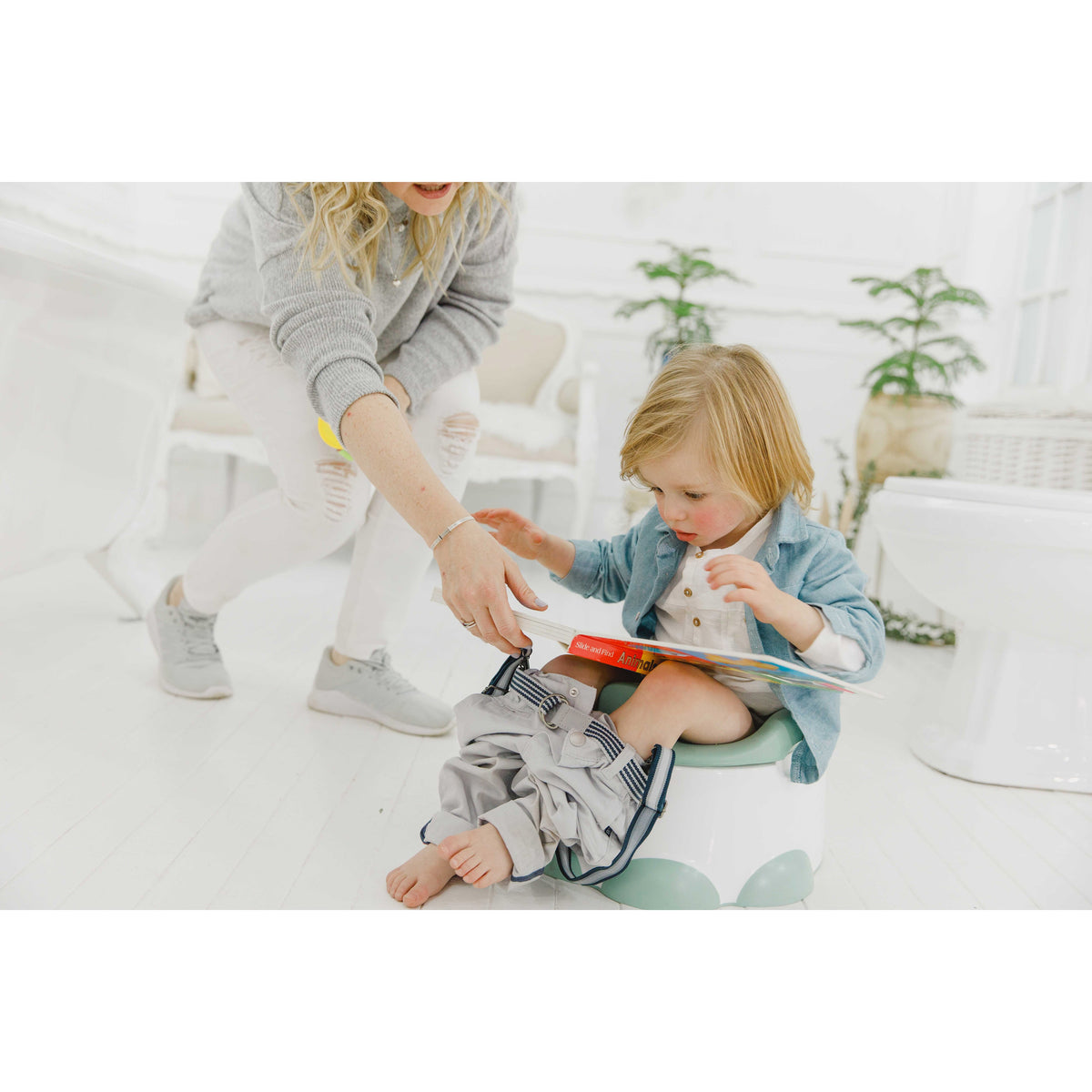 bumbo-step-n-potty-hemlock- (7)