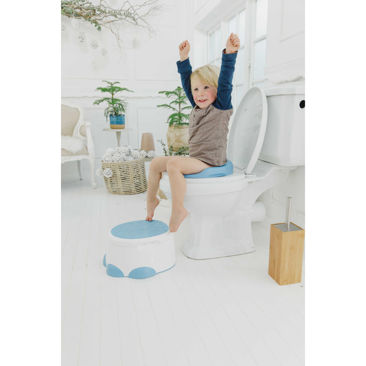 bumbo-toilet-trainer-blue- (3)