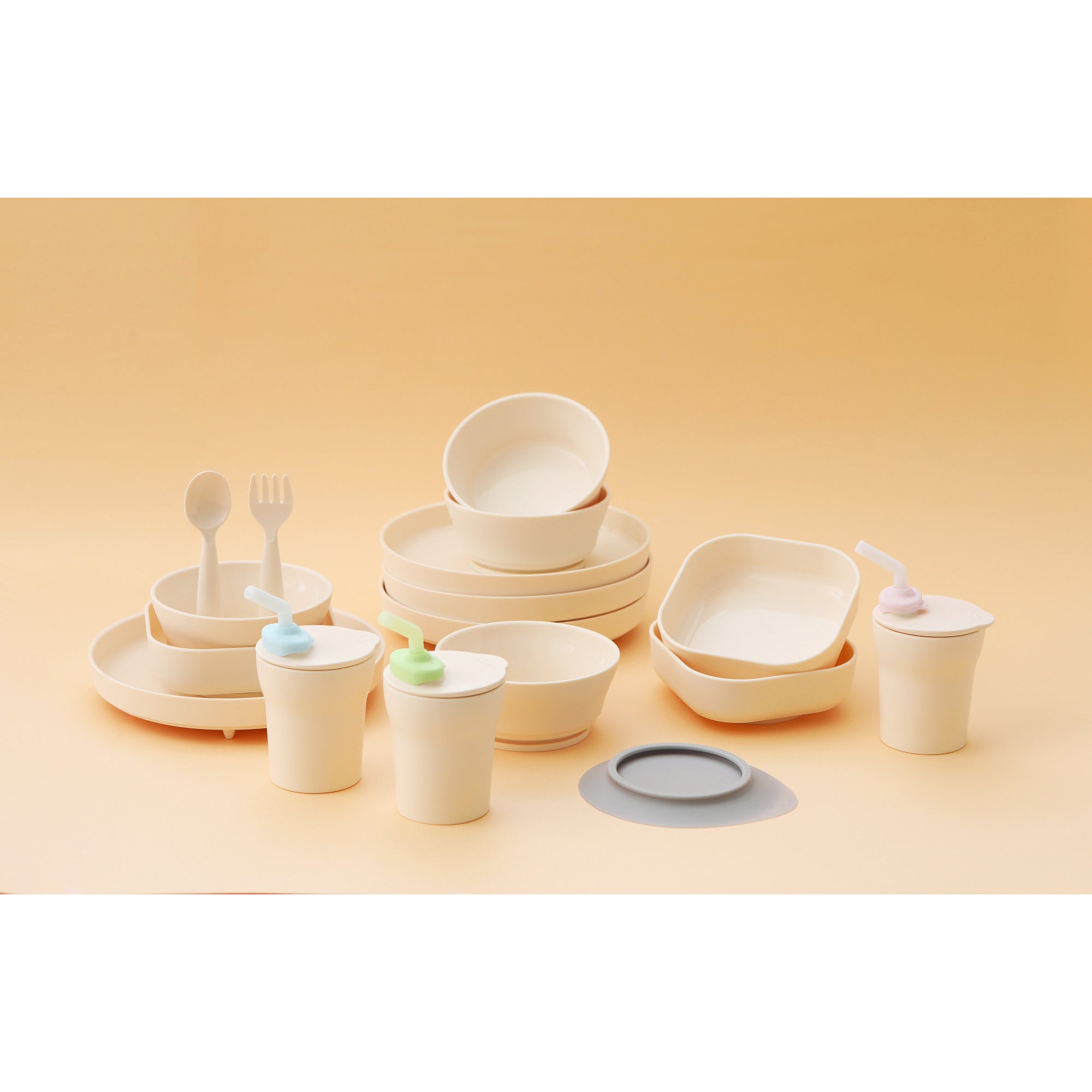 miniware-little-foodie-pla-suction-bowl-+-plate-+-cutlery-set-+-silicone-cover-in-cotton-candy-+-sippy-cup-set- (14)