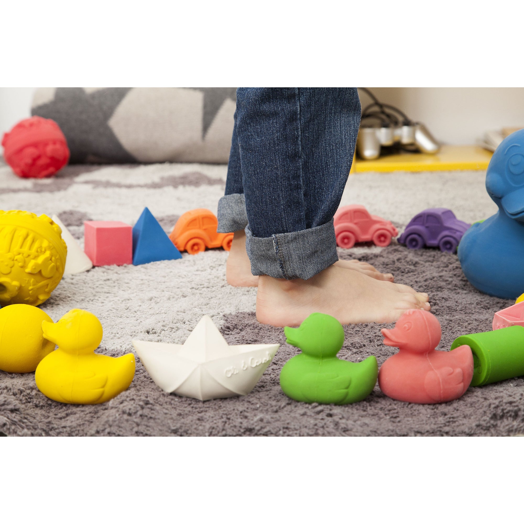 oli-&-carol-baby-balls-teether- (41)